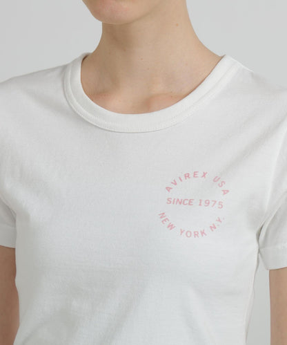 《WOMAN》 VARSITY LOGO 學院字母圖案 短款 T-SHIRT