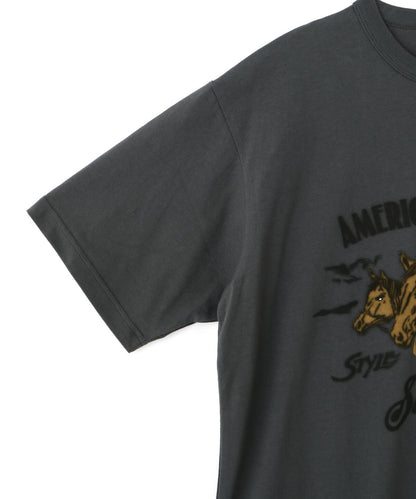 馬植絨圖案 T恤 HORSE FLOCKY T-SHIRT