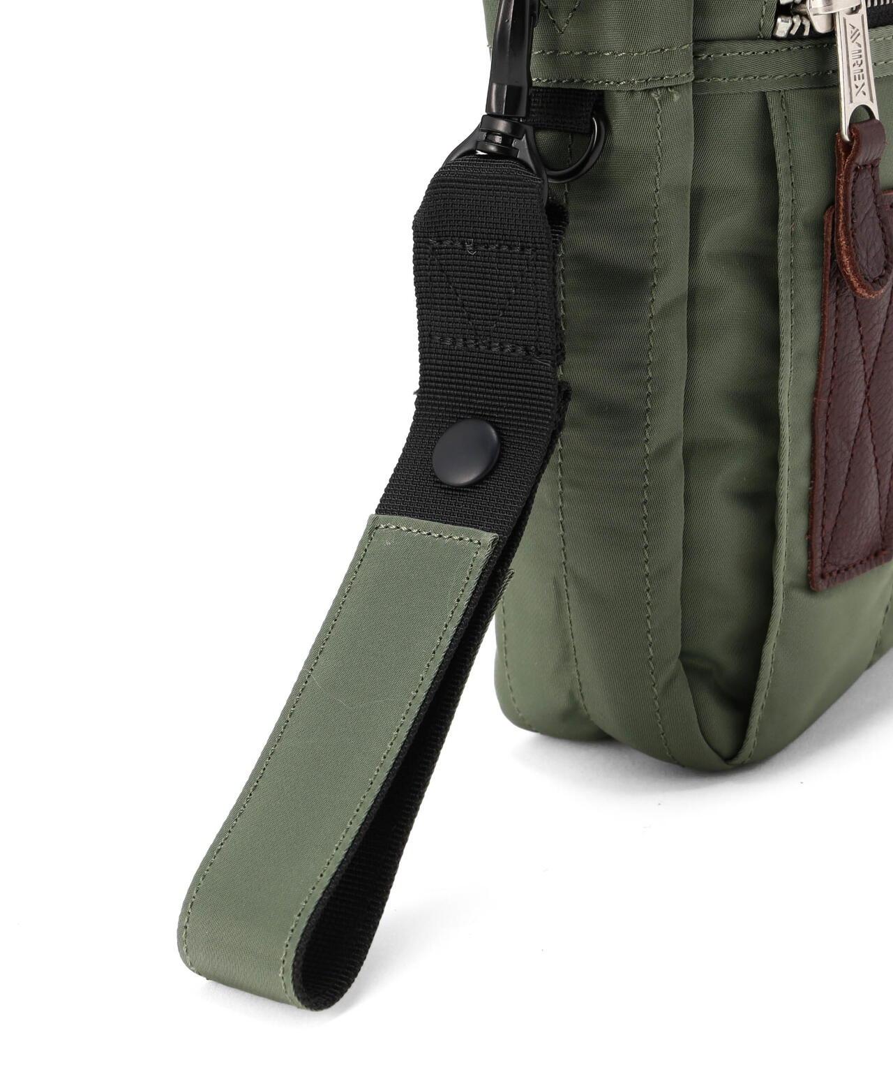 FLIGHT NYLON ”VERTICAL SHOULDER BAG” 單肩包
