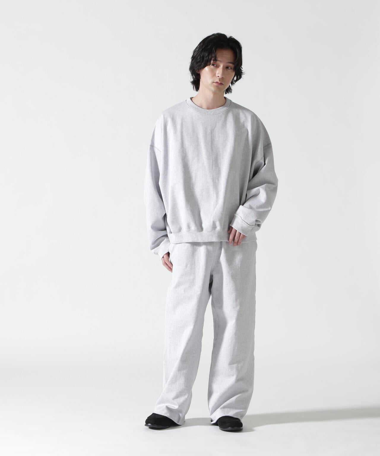 寬鬆衛衣面料 HUGE SHORT SWEAT 休閒短褲