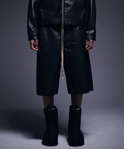 WOVEN FAUX LEATHER SHORTS 短褲