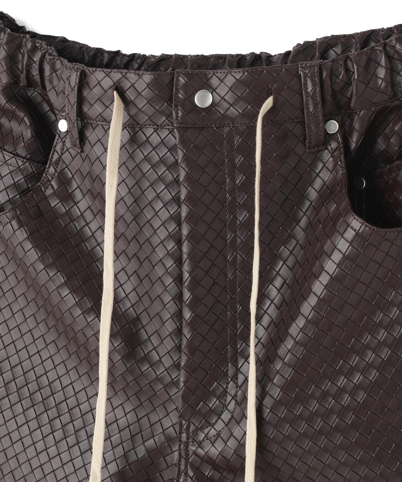 WOVEN FAUX LEATHER SHORTS 短褲