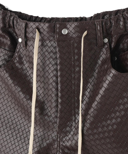 WOVEN FAUX LEATHER SHORTS 短褲
