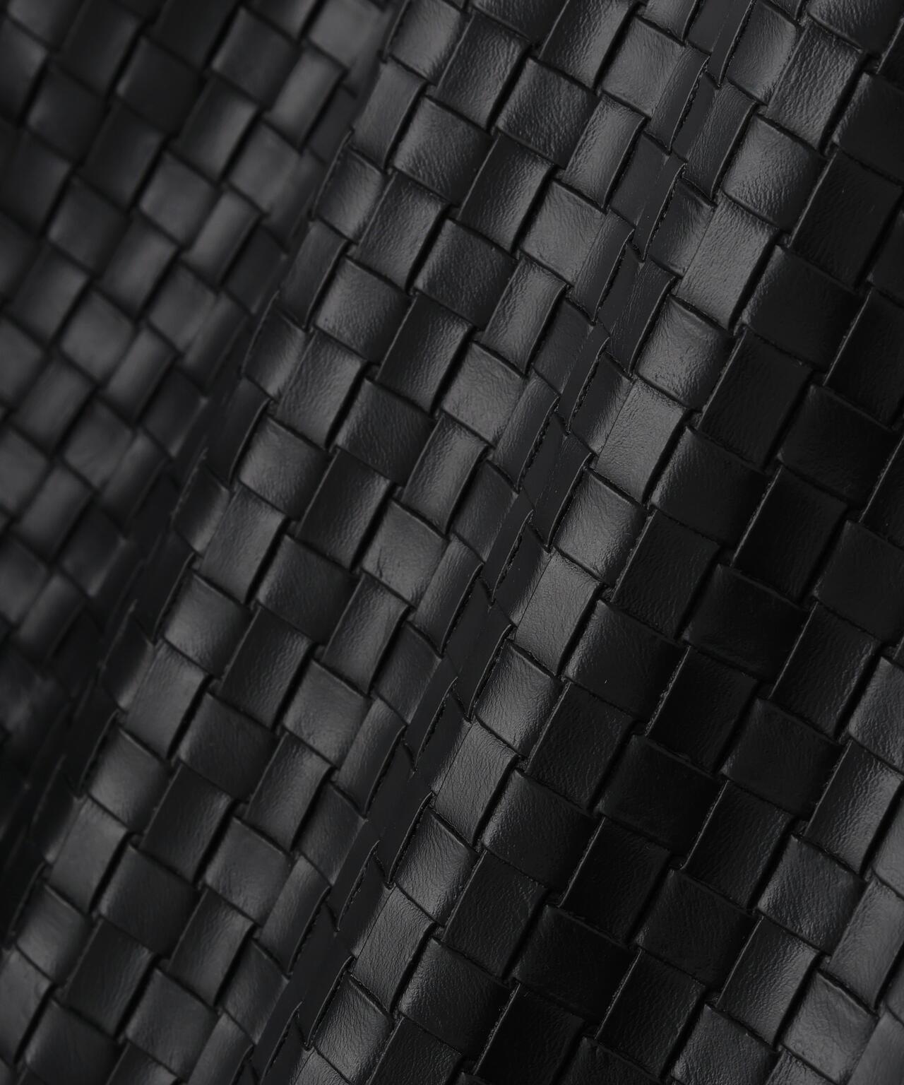 WOVEN FAUX LEATHER SHORTS 短褲