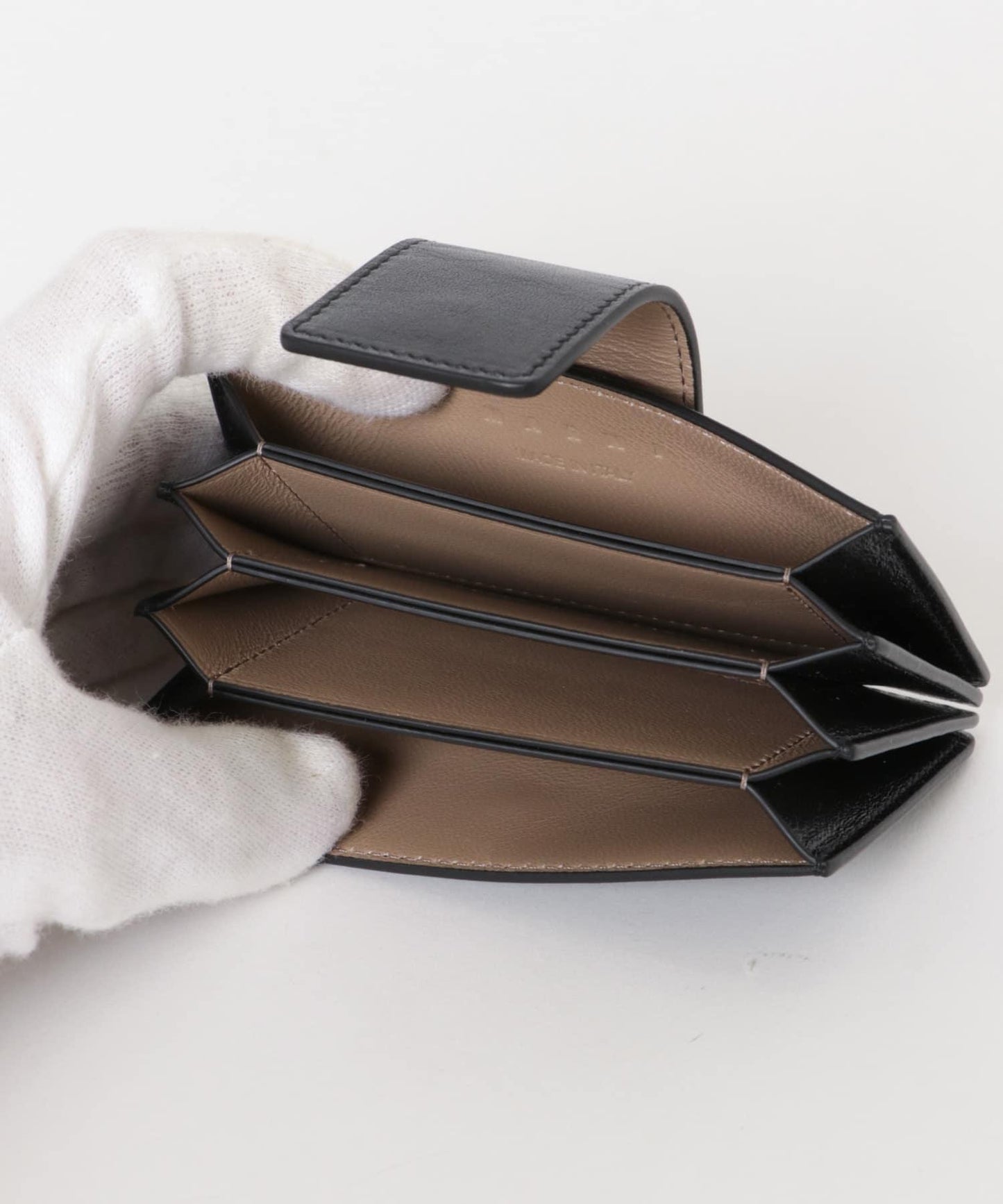 MARNI CARD HOLDER 卡片夾