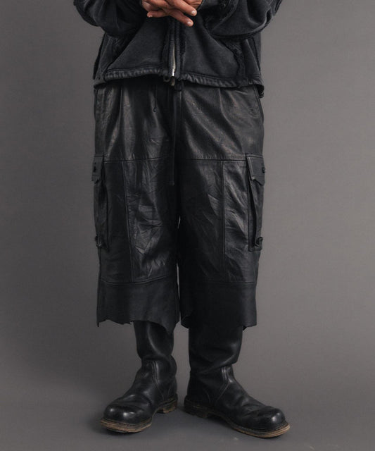 FR(13)NDS フレンズ REPRO-LEATHER CARGO SHORTS