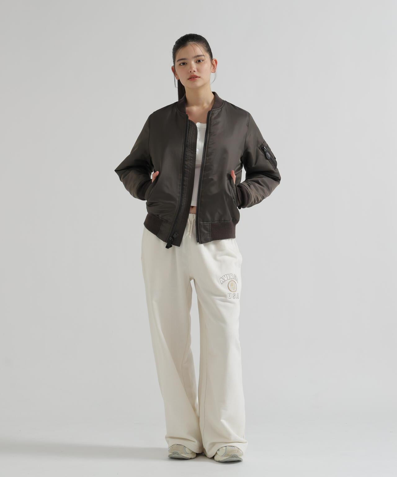 VARSITY FLAG SWEAT PANTS 休閒運動褲 《WOMAN/直営店限定》