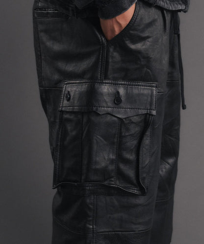 FR(13)NDS フレンズ REPRO-LEATHER CARGO SHORTS