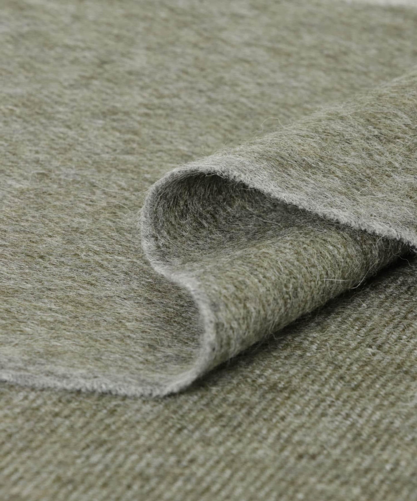 THE INOUE BROTHERS Brushed Scole Stripe 條紋刷毛圍巾