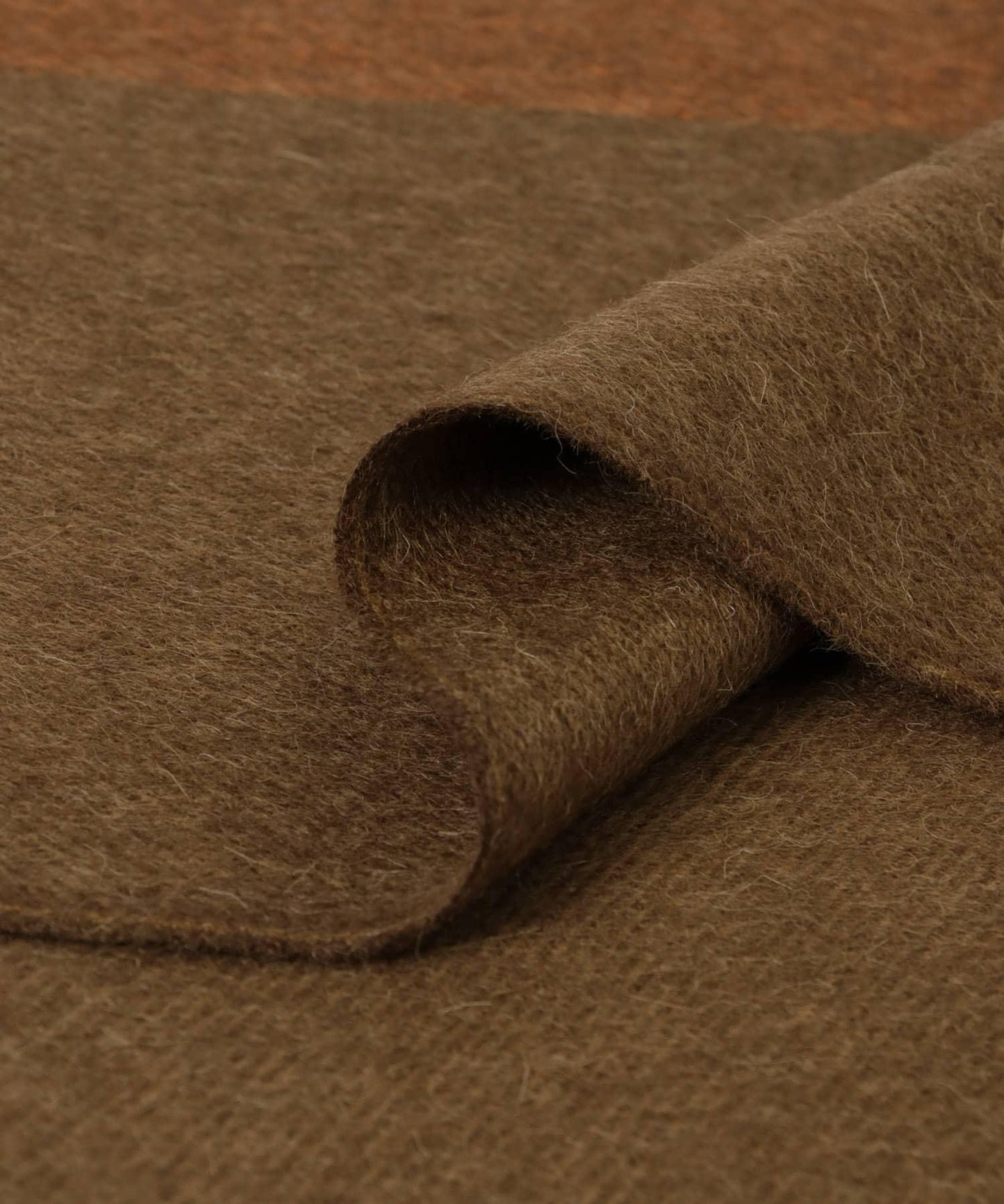 THE INOUE BROTHERS Brushed Scole Stripe 條紋刷毛圍巾