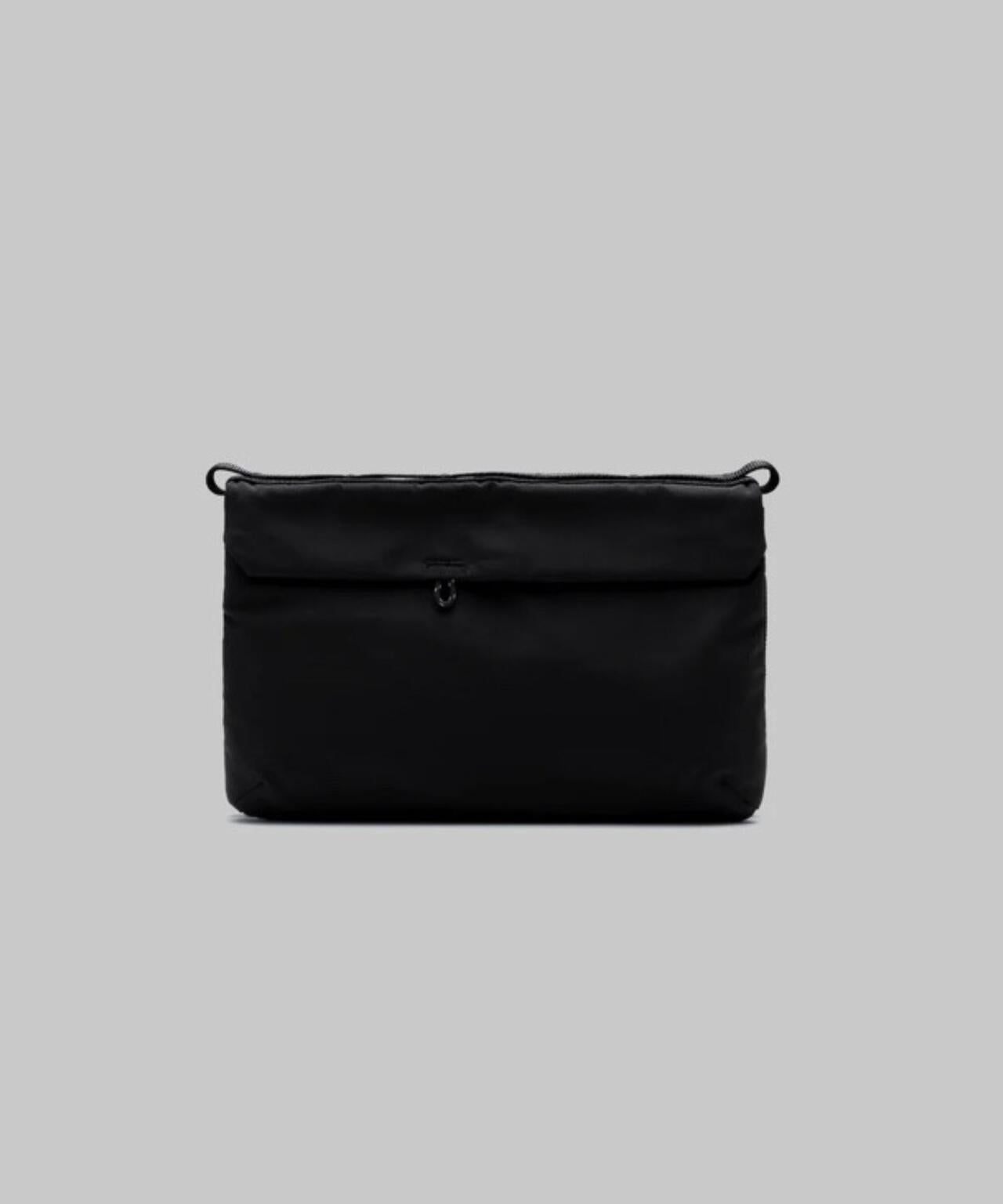 扁平版型 Flat Sacoche Tech Sateen 小號斜挎包
