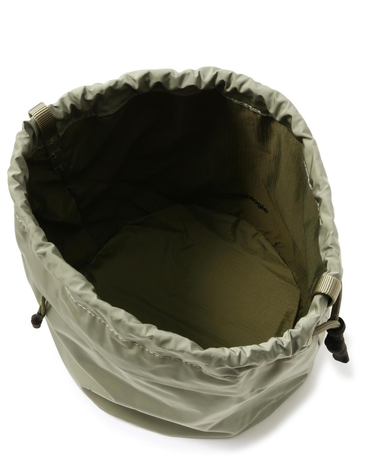 可翻轉設計 Reversible Bucket 水桶包（包袋單體）