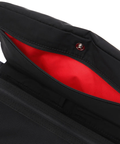 扁平版型 Flat Sacoche Tech Sateen 小號斜挎包