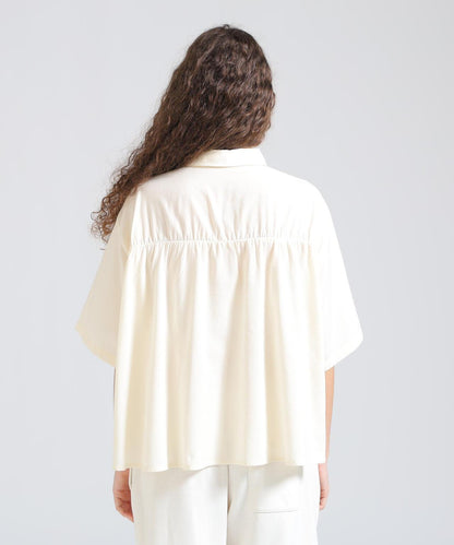 WOMAN H/S BACK GATHER DETAILS 襯衫（直營店限定）