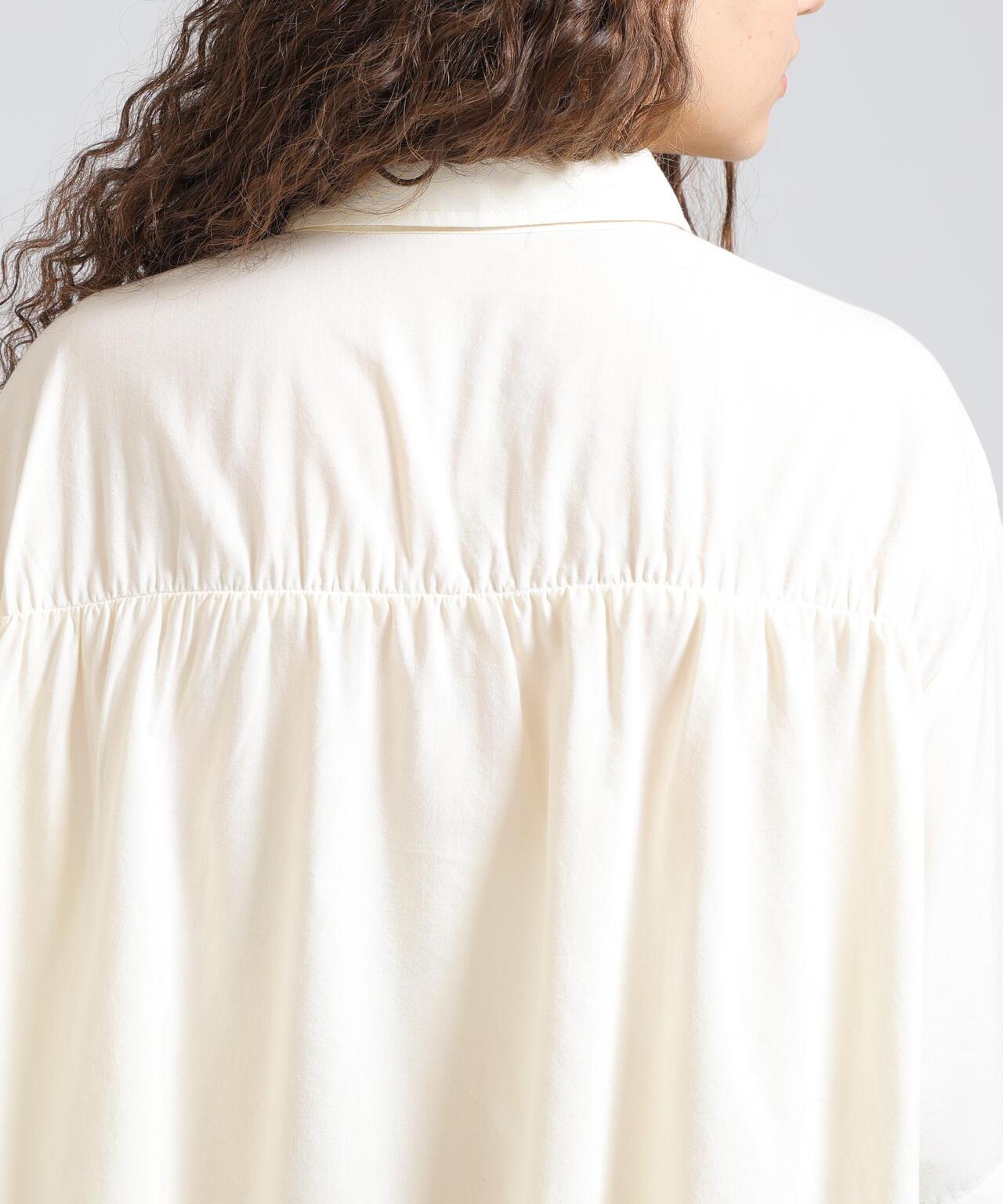 WOMAN H/S BACK GATHER DETAILS 襯衫（直營店限定）
