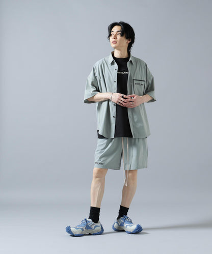 LOGO設計 P-TECK面料 休閒短褲（&DEPOT限定）