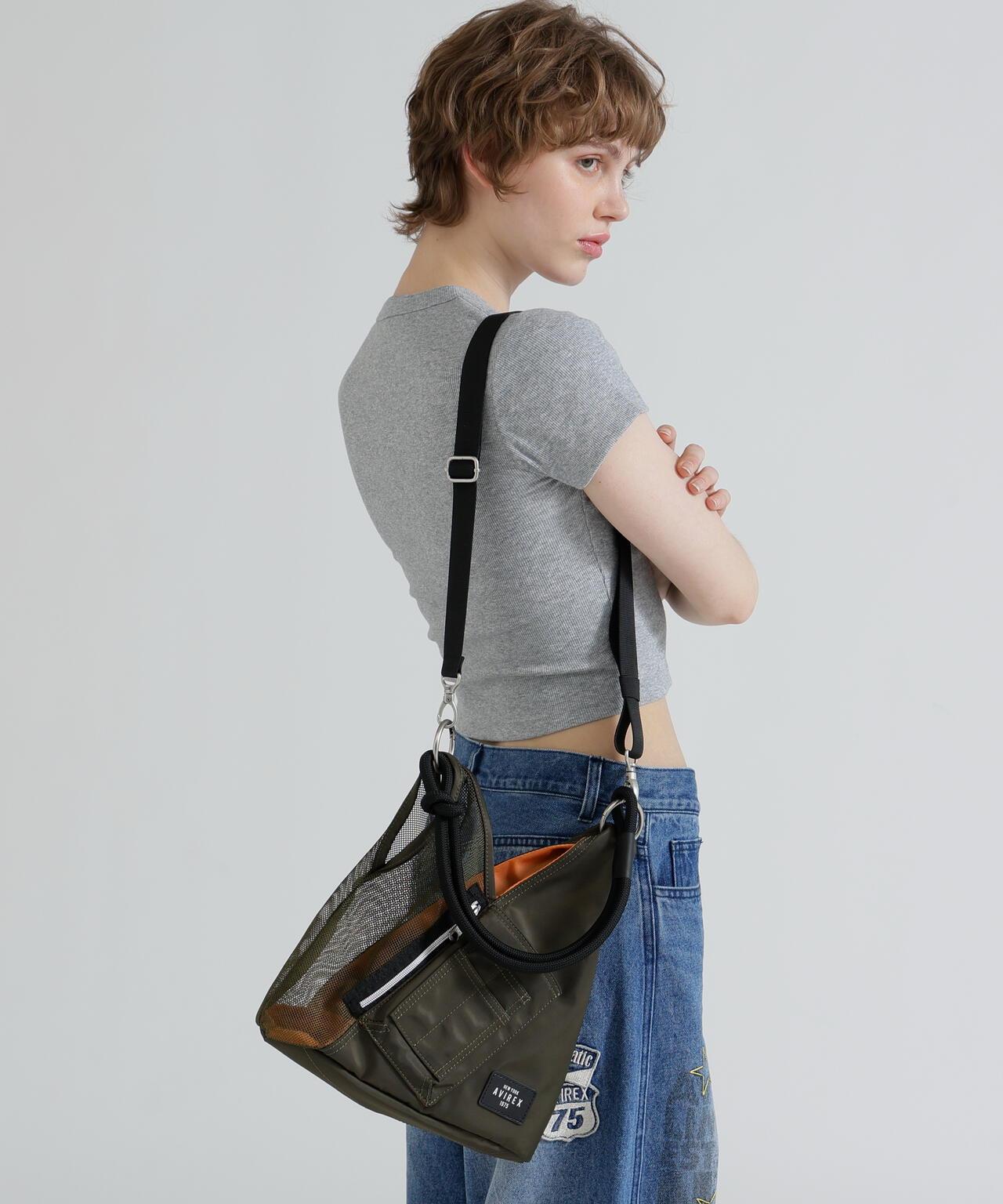 直營店限定 MINI MESH TRIANGLE BAG 包