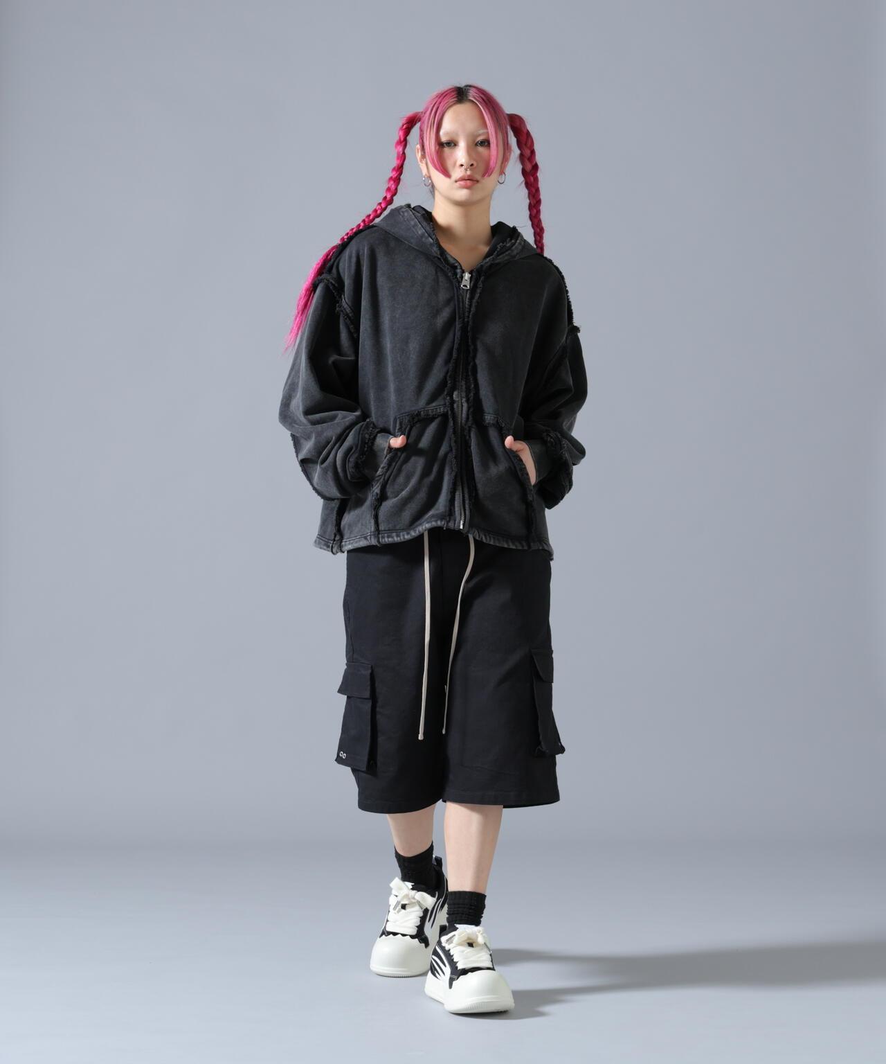 FR(13)NDS フレンズ Black shorts 休閒短褲
