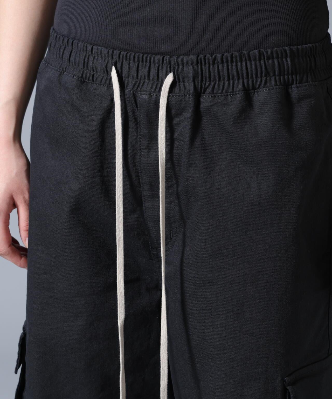 FR(13)NDS フレンズ Black shorts 休閒短褲
