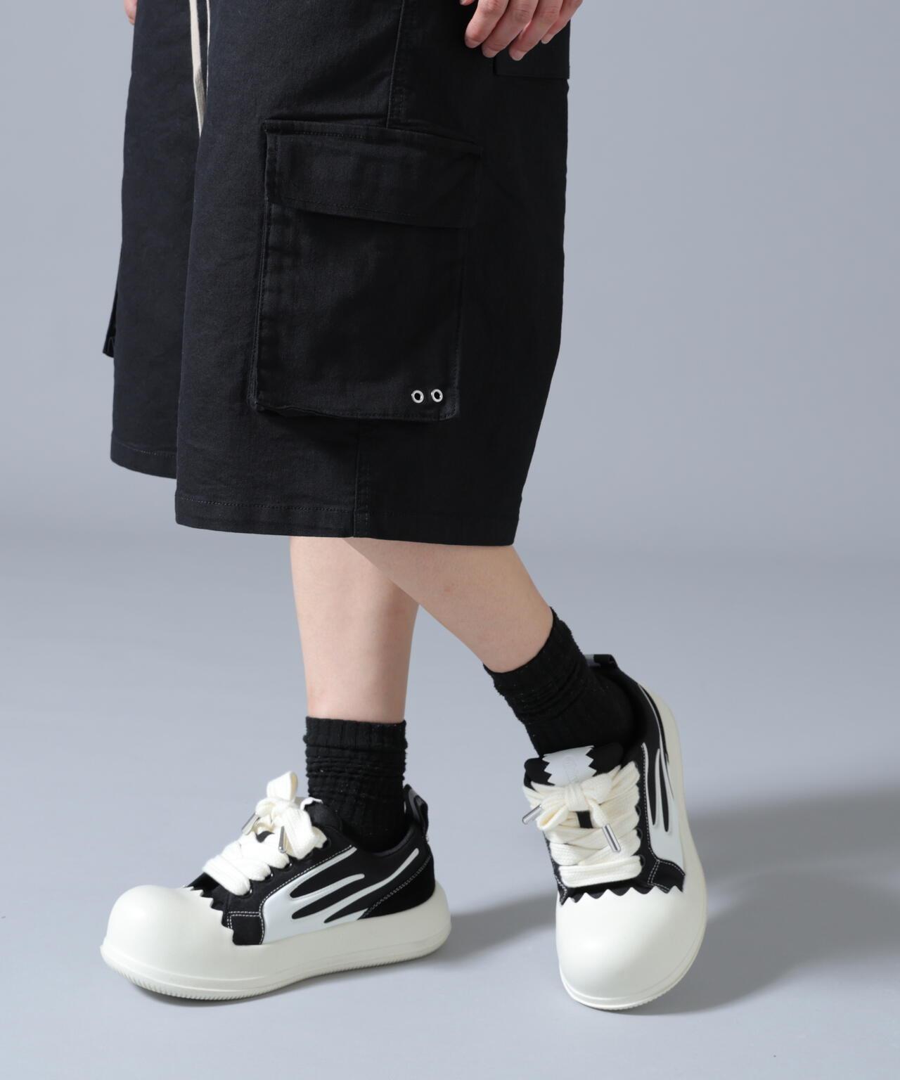 FR(13)NDS フレンズ Black shorts 休閒短褲