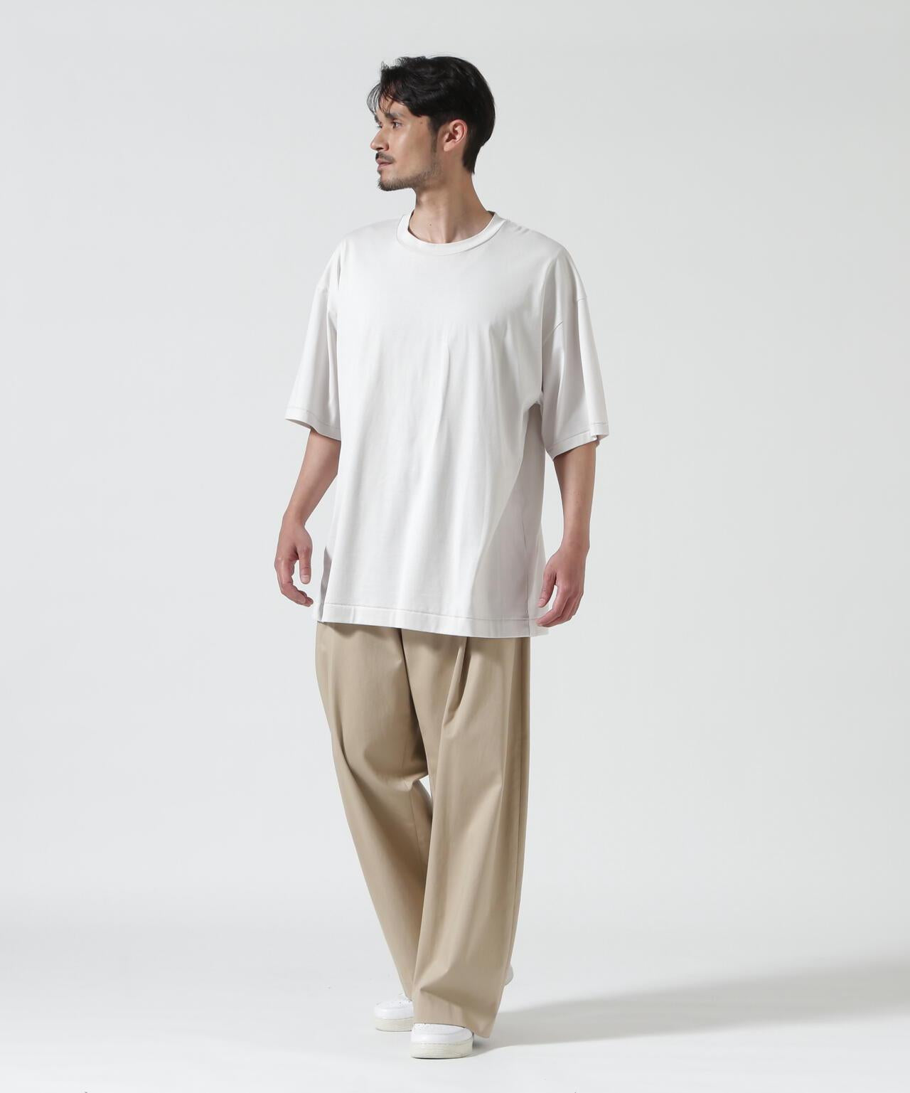 ATON SUVIN 60/2 OVERSIZED S/S T-SHIRT 寬鬆短袖T恤