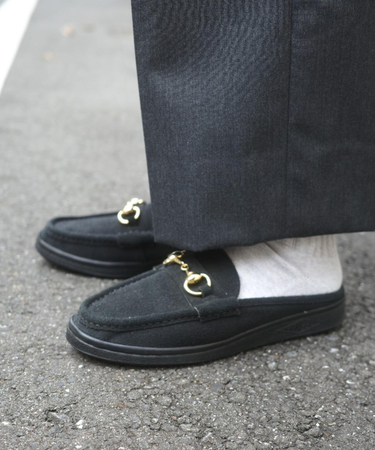 MANEBU BITCH SLIPPER SUEDE 金屬扣樂福拖鞋 麂皮材質 男女同款