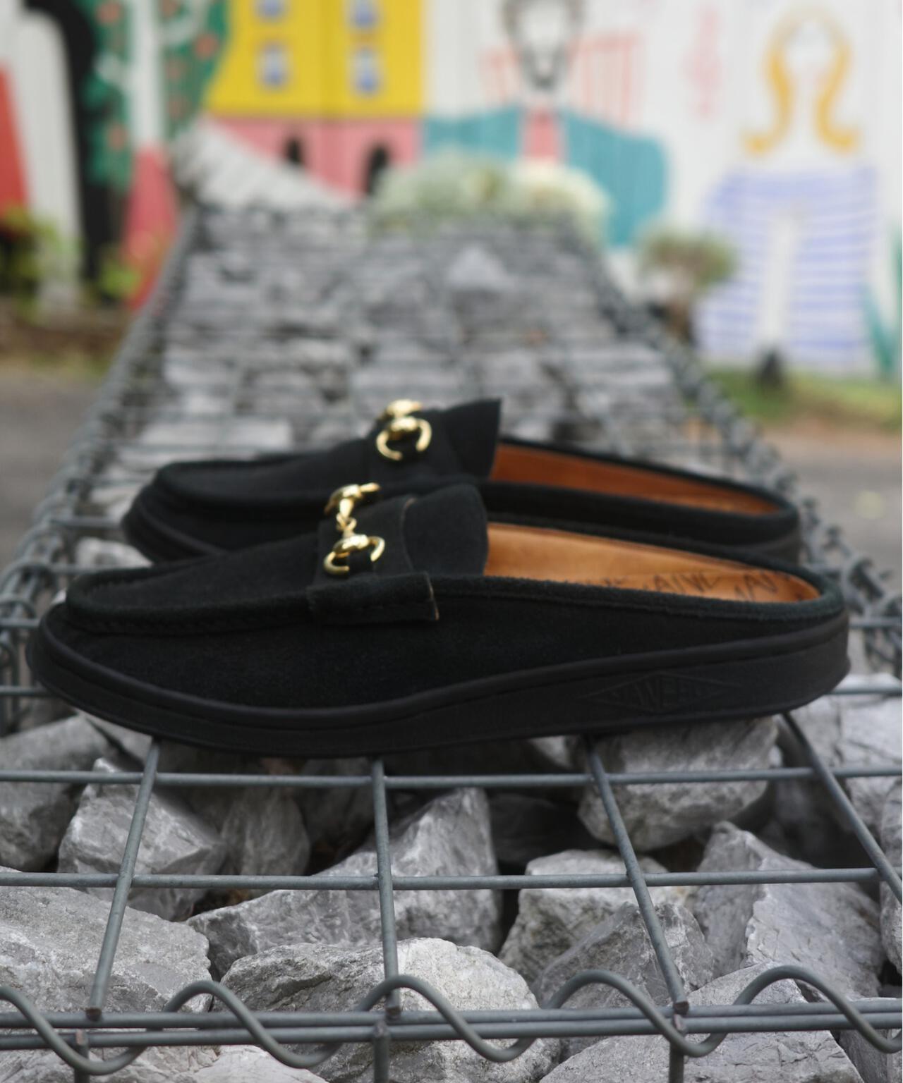 MANEBU BITCH SLIPPER SUEDE 金屬扣樂福拖鞋 麂皮材質 男女同款