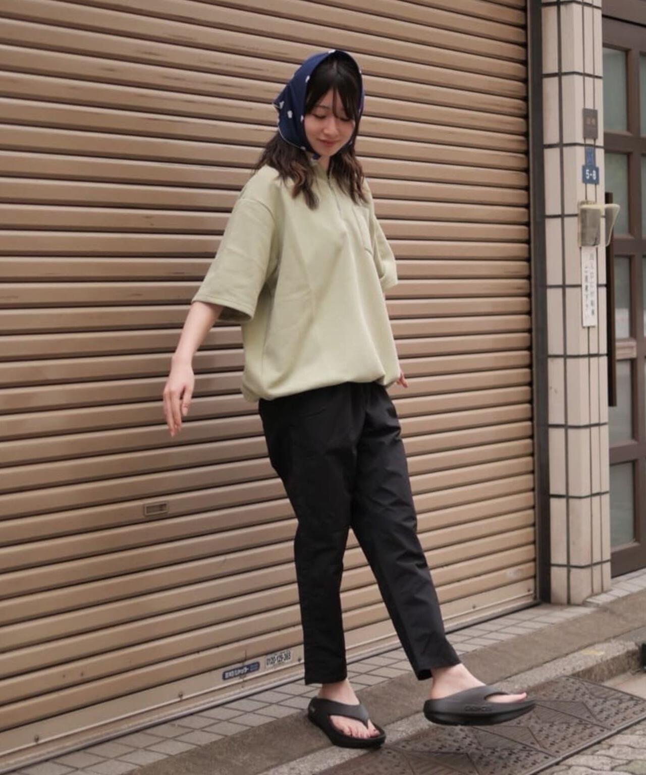聯名 NYLON TUCK PANTS 尼龍褶襉褲