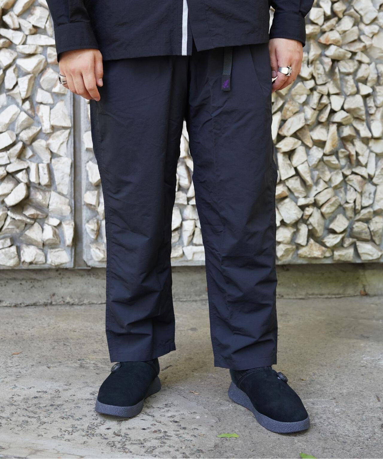 聯名 NYLON TUCK PANTS 尼龍褶襉褲