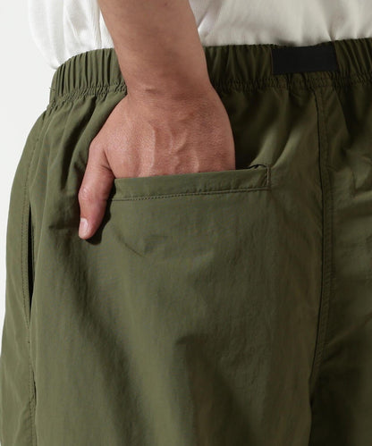 聯名 NYLON TUCK PANTS 尼龍褶襉褲