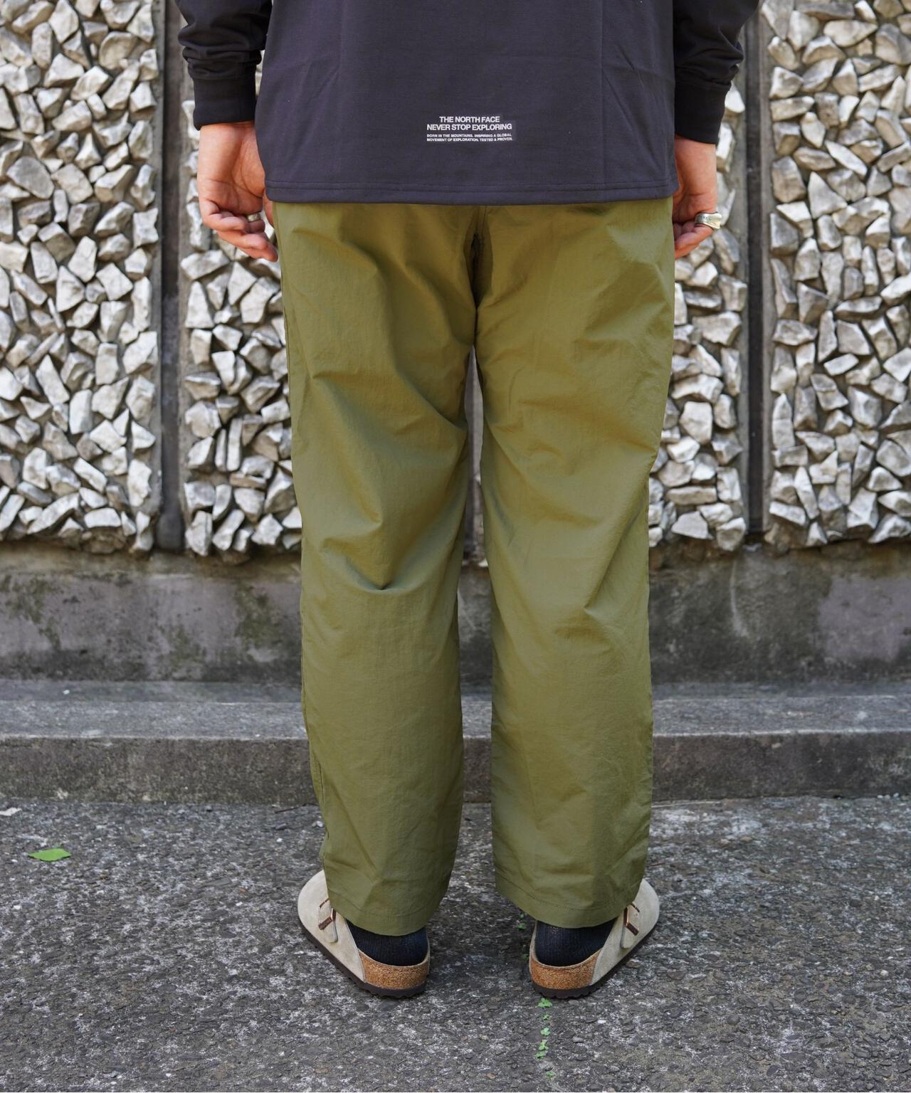聯名 NYLON TUCK PANTS 尼龍褶襉褲