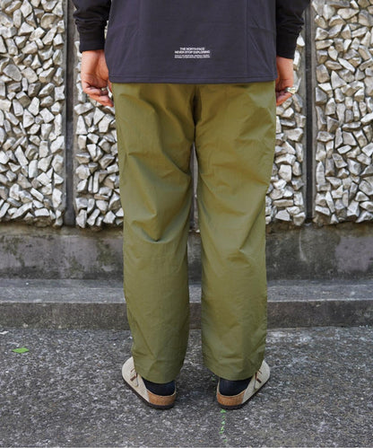 聯名 NYLON TUCK PANTS 尼龍褶襉褲