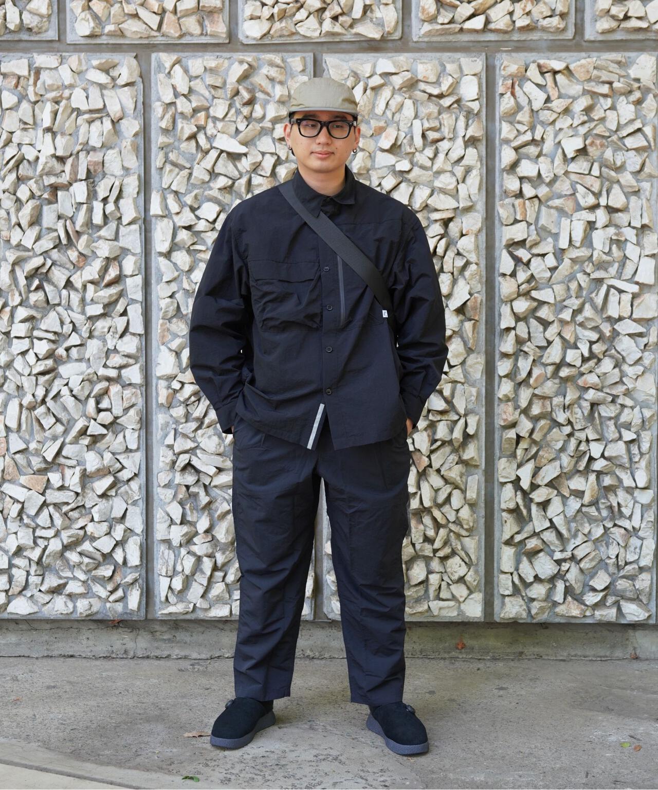 聯名 NYLON TUCK PANTS 尼龍褶襉褲