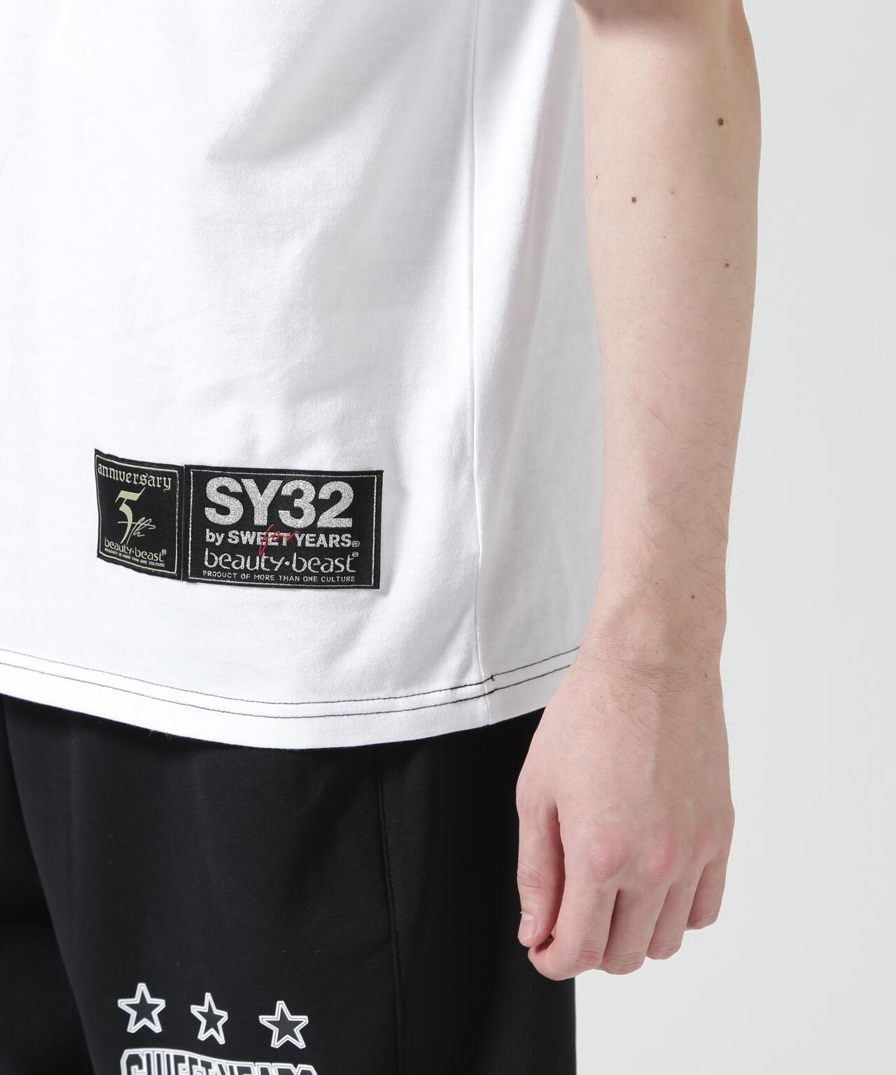 SY32 by SWEET YEARS × beauty:beast SOUVENIA TEE 聯名T恤
