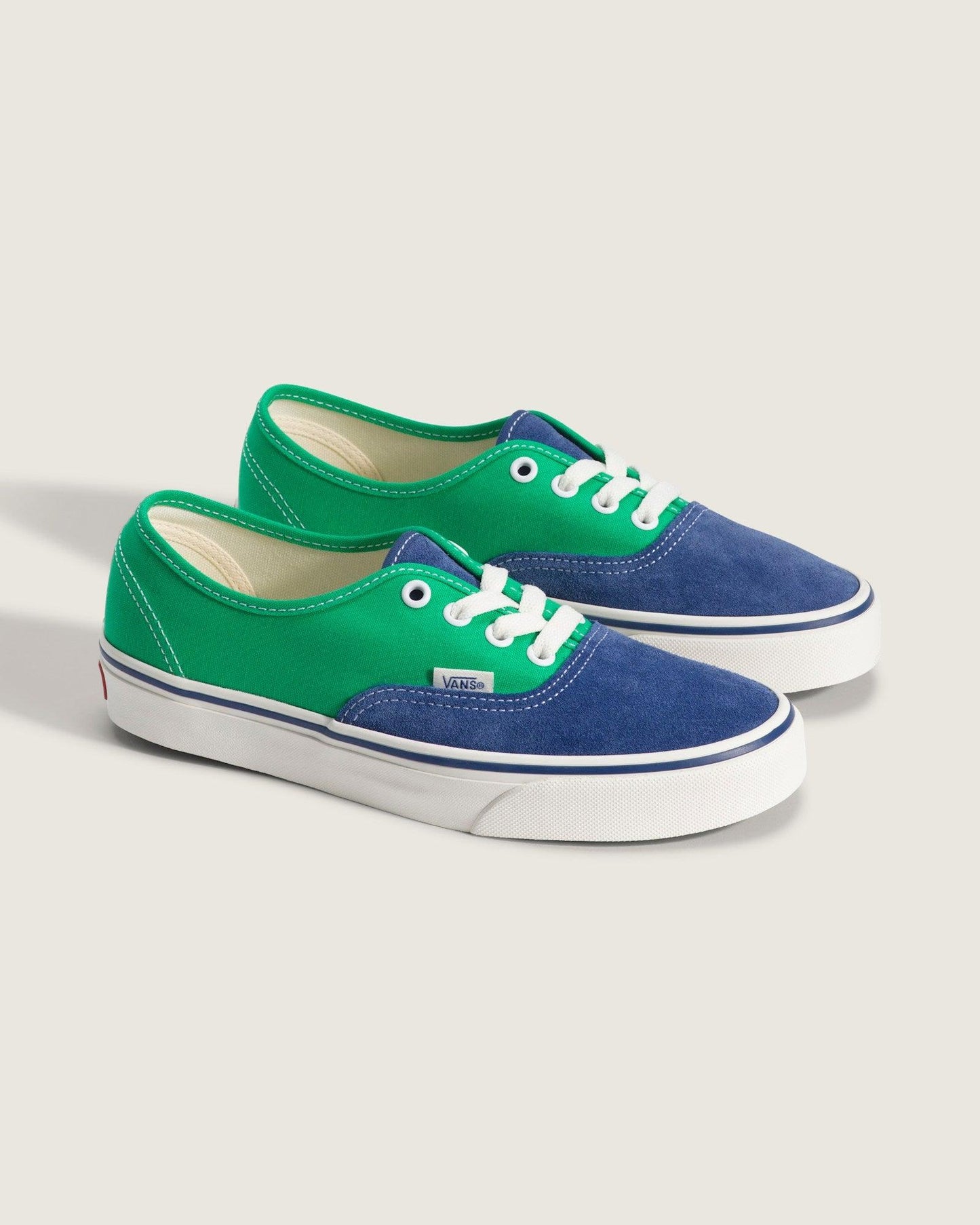 VANS Authentic 休閒鞋