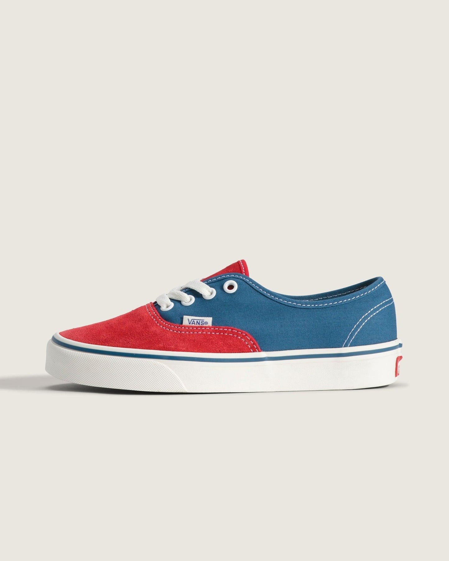 VANS Authentic 休閒鞋