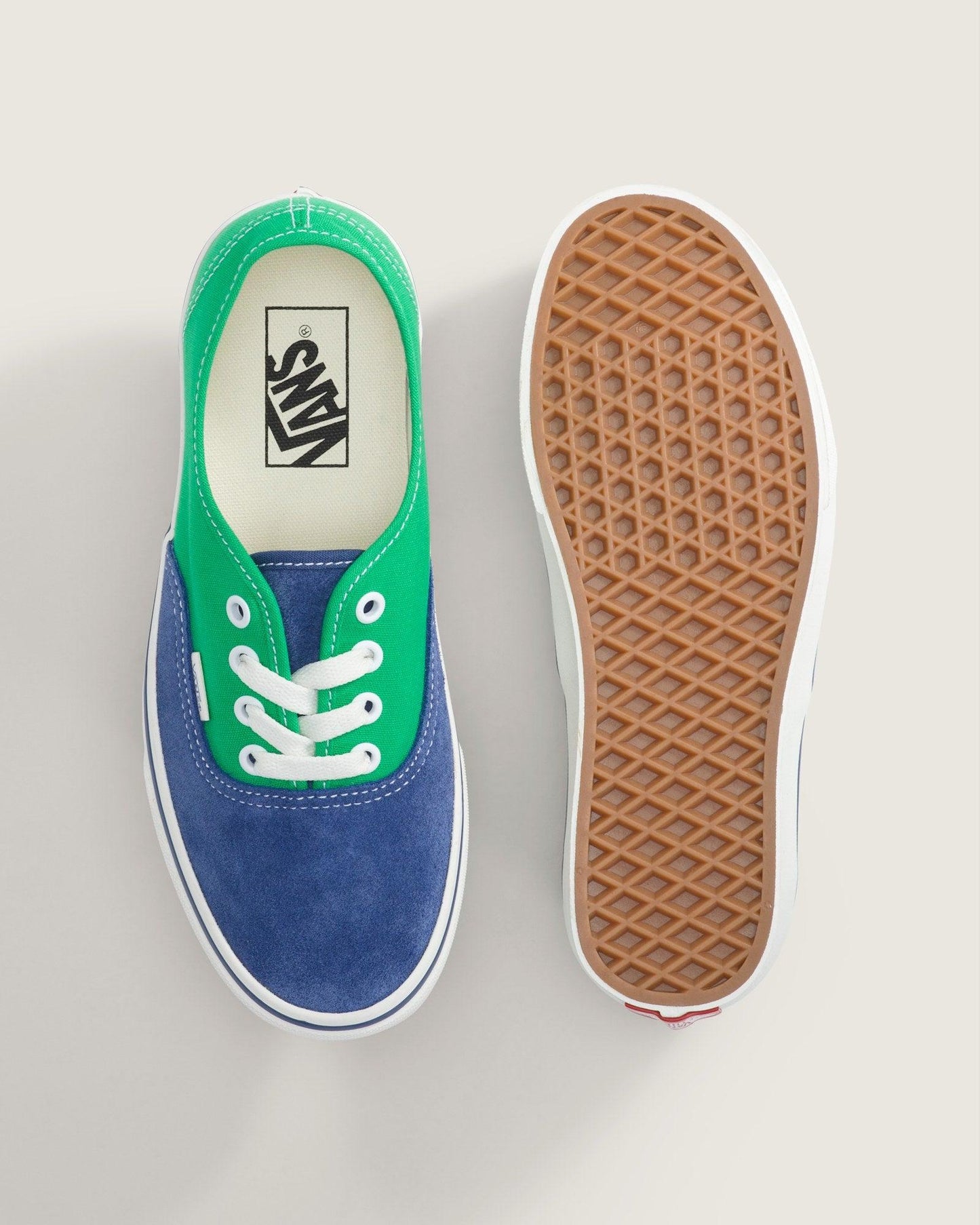 VANS Authentic 休閒鞋