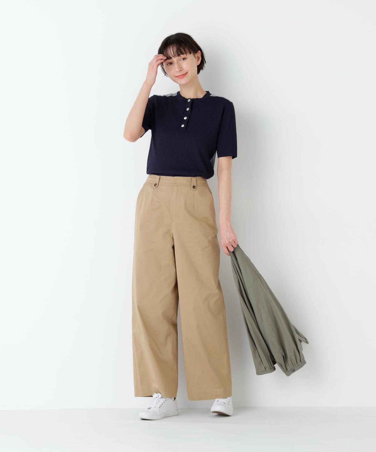《洗える / マルチサイズ》 輕質斜紋 半闊腿 褲子