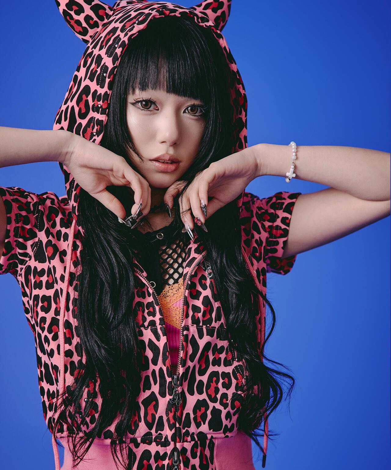 GALFY LHP EXCLUSIVE 地雷系風寬鬆連帽短袖衛衣