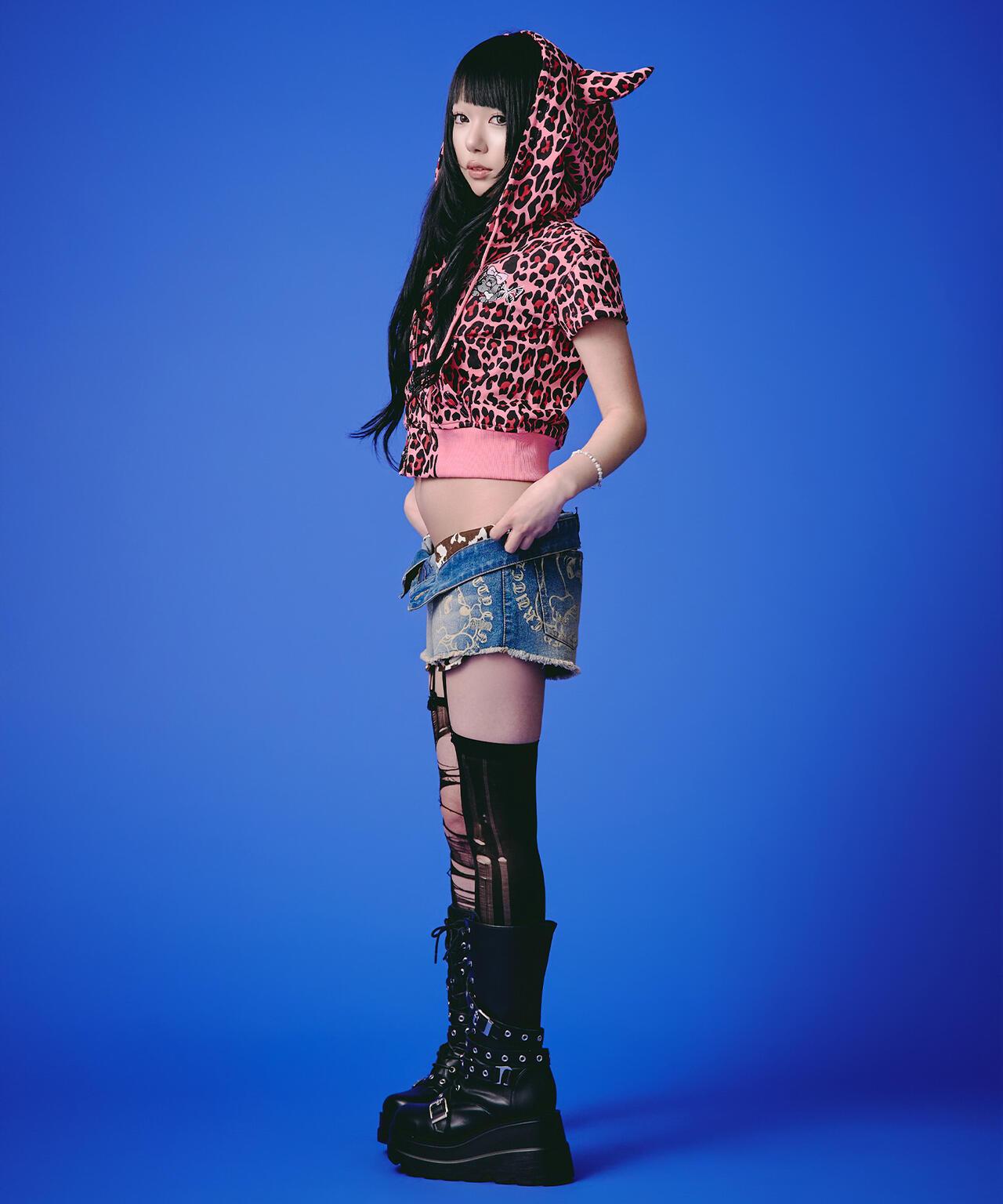 GALFY LHP EXCLUSIVE 地雷系風寬鬆連帽短袖衛衣