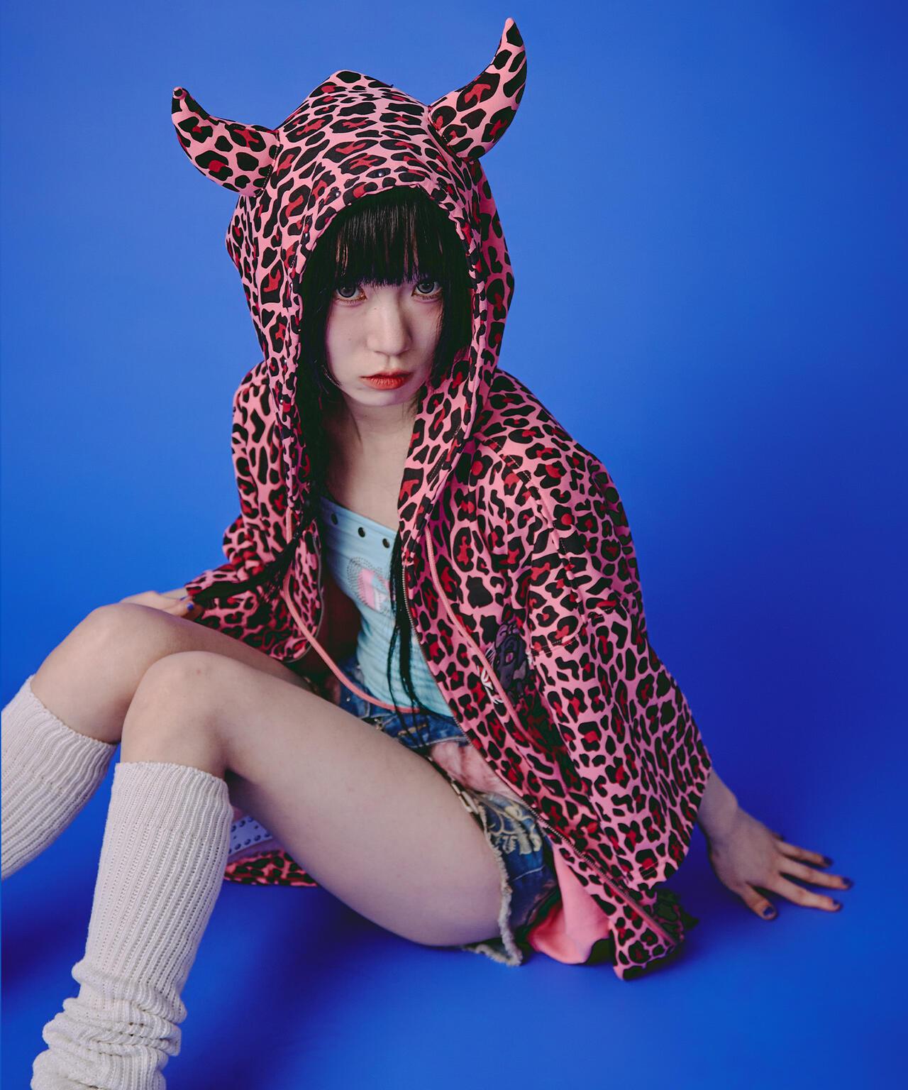 GALFY LHP EXCLUSIVE 地雷系風寬鬆連帽短袖衛衣