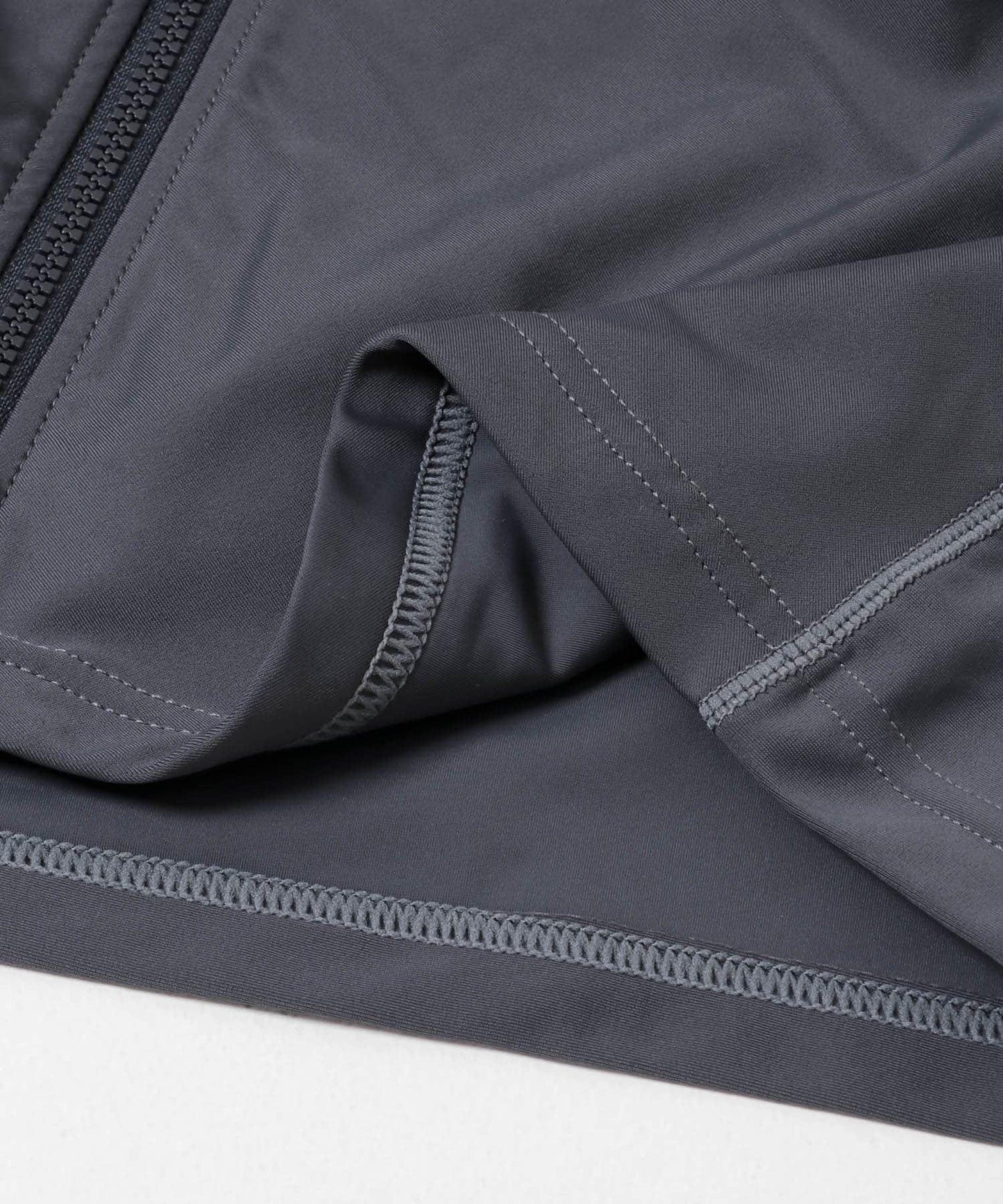 防曬 Swim URBAN RESEARCH 前褶皺 衝浪防曬上衣（部分限定色）