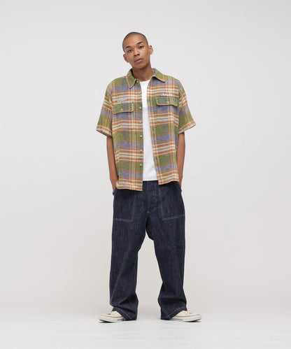 《AVIREX × UNIVERSAL OVERALL》 POSTAL FLANNEL SHIRT 襯衫