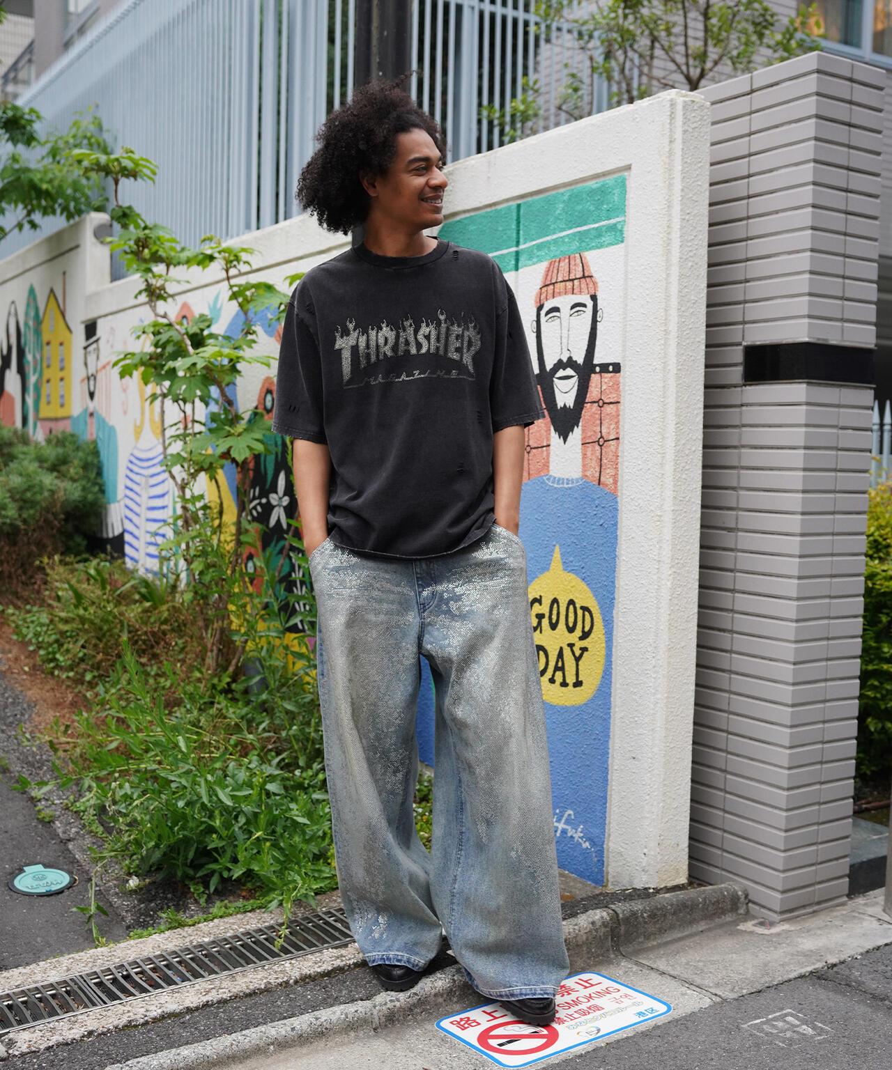 Thrasher LINESTONE TEE LHP限定 水鑽短袖T恤