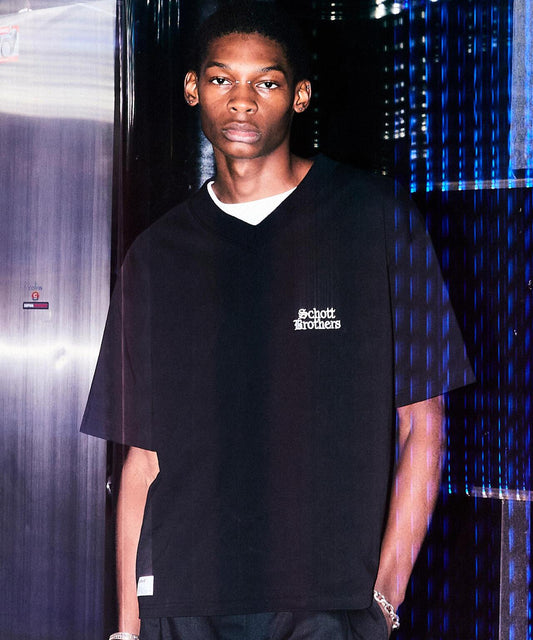 B.S. V NECK T-SHIRT ブラックシープ V領T恤