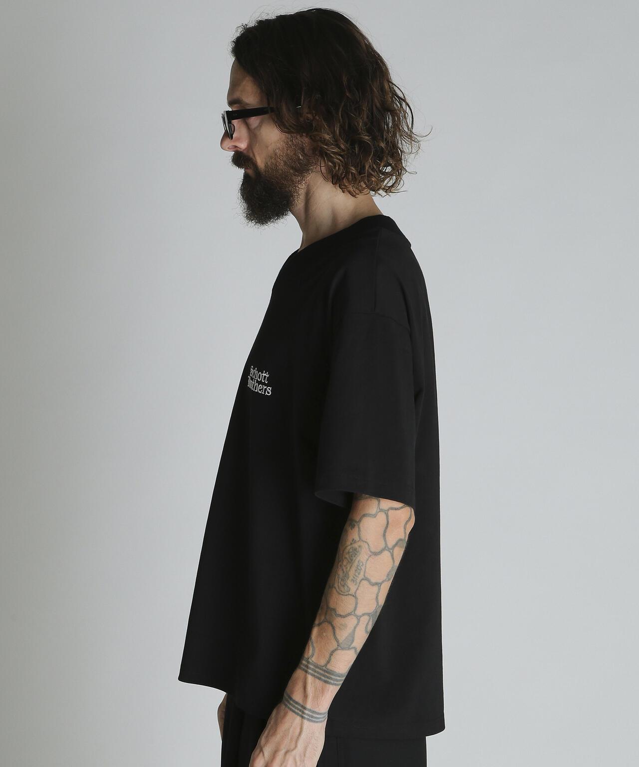 B.S. V NECK T-SHIRT ブラックシープ V領T恤