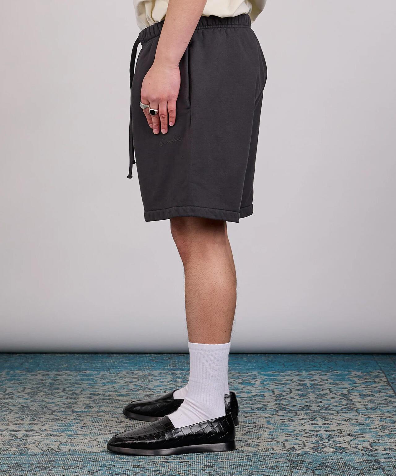 Fear of God ESSENTIALS/FOG エッセンシャルズ SIGNATURE CLASSIC SHORT 短褲