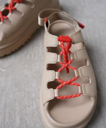 UGG GoldenGlow Toggle