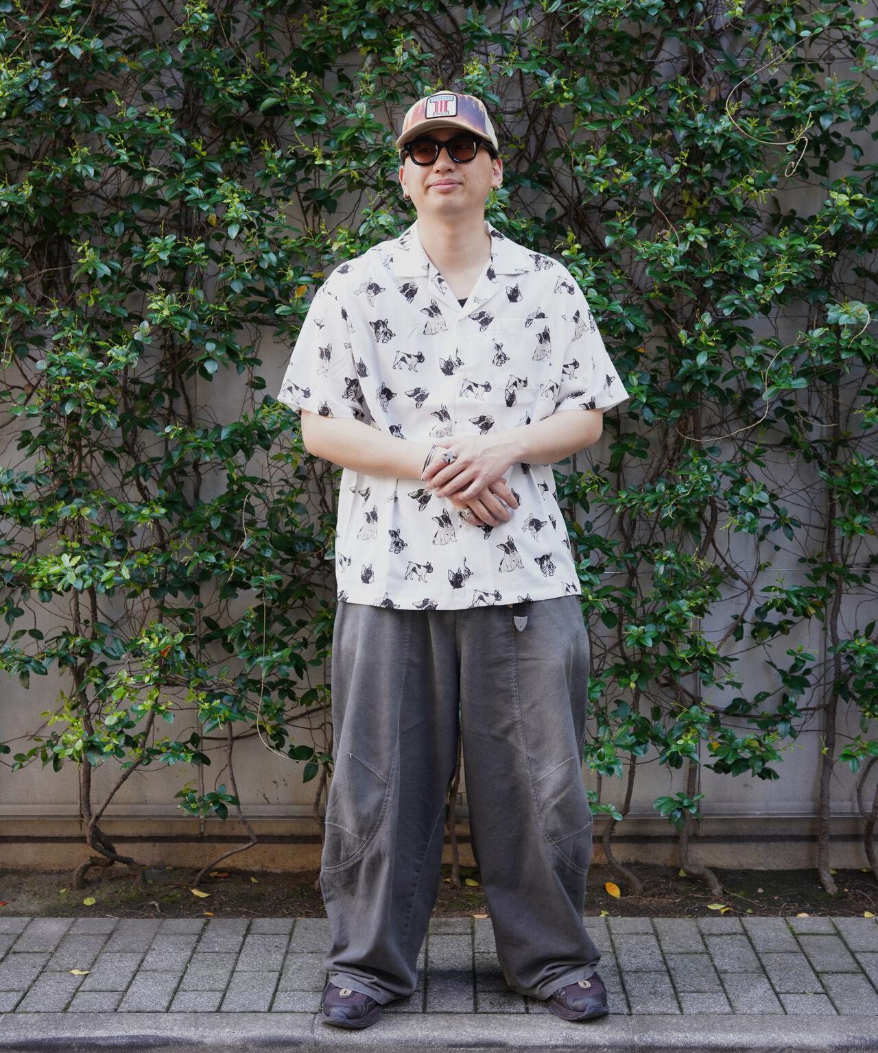 B omnivore DOG 狗圖案短袖襯衫