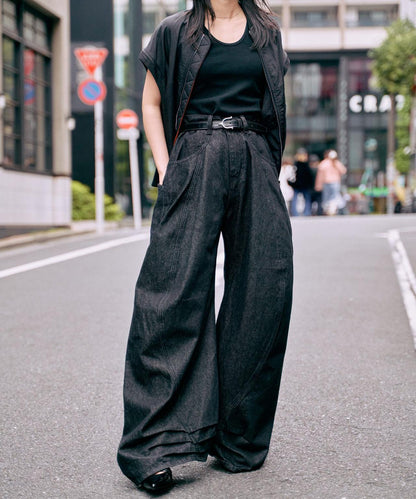 Knuth Marf tuck design 牛仔褲
